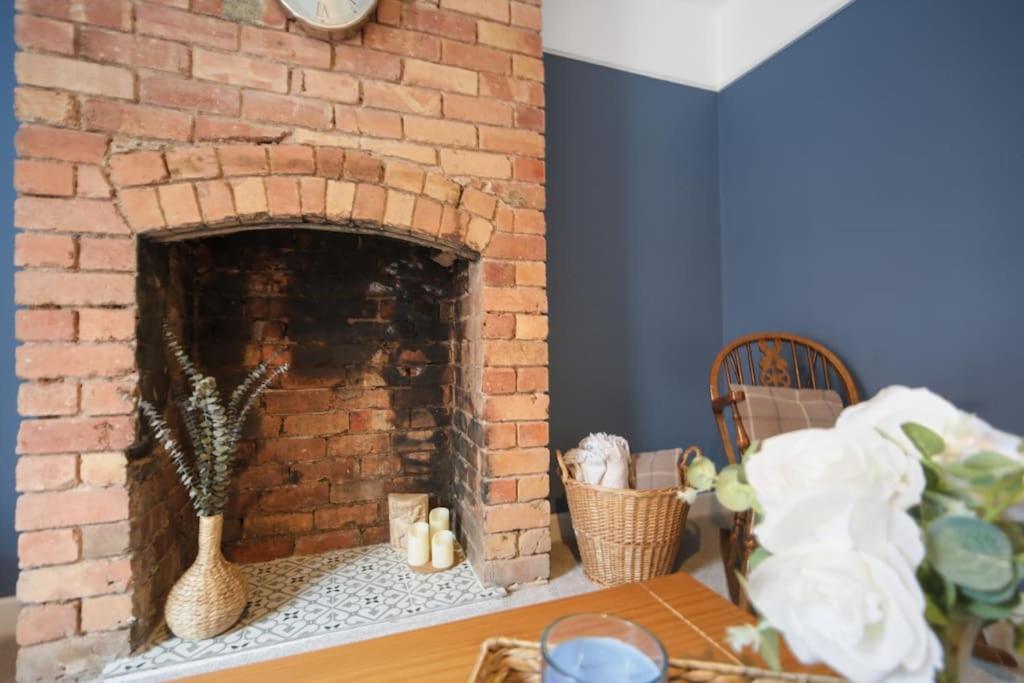 Picturesque Victorian Cottage 伍斯特 外观 照片